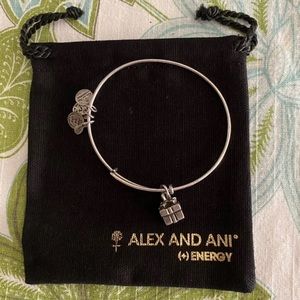 Gift Box Charm Bangle